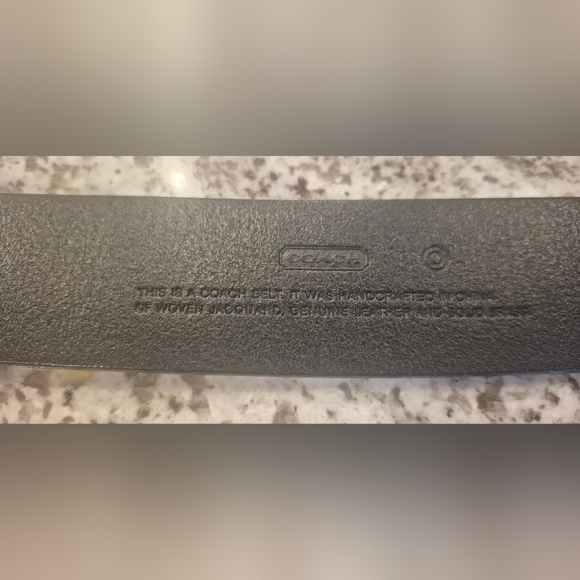 Coach Women's Belt - Picture 2 of 8